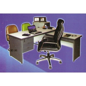Meja Kantor Daiko MD 160 + MD 100.